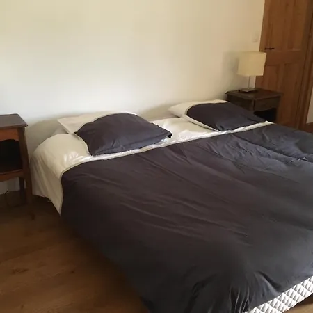 Ferme Manoir De Cremel بيت للعطل *